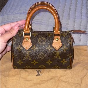 Louis Vuitton Mini Speedy